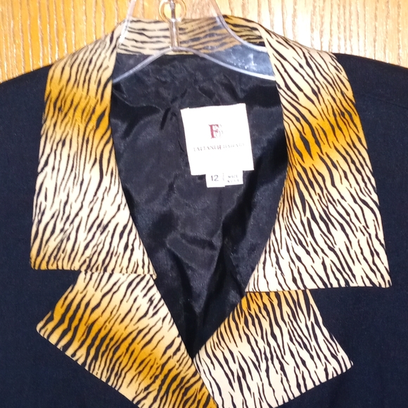 "FATTANEH BAHARI" Vintage Tiger print/black button-up blazer jacket Size: 12 - Picture 7 of 8